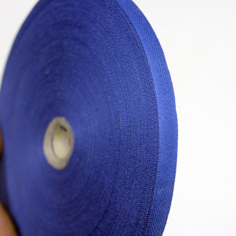 Ruban sergé de coton bleu roi 10mm - Galette de 50 mètres - Fabrication française - TissusPapi.com