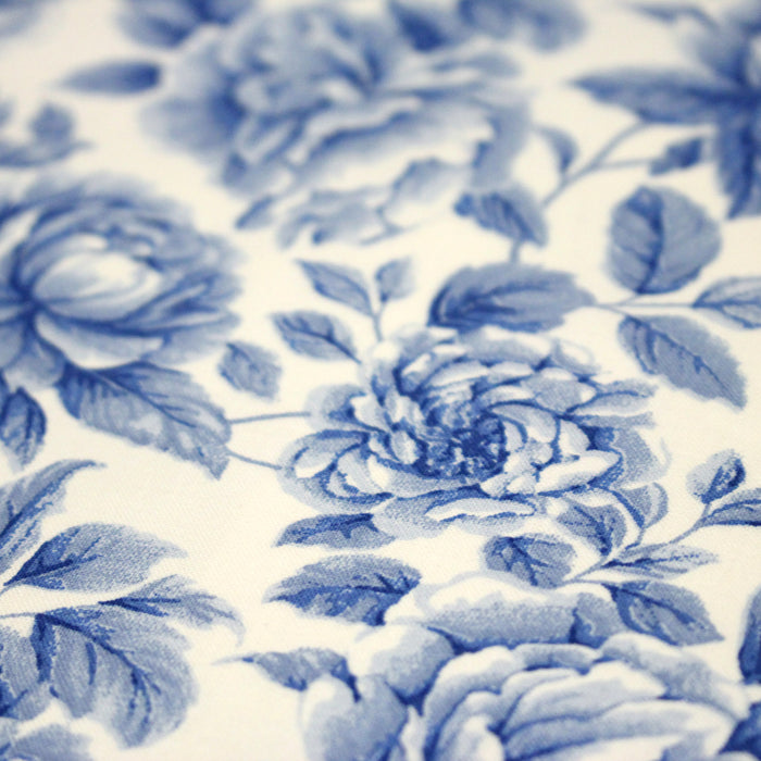 Tissu cotonnade HAMPTON BLOOM, motif britannique fleuri bleu ou rose - OEKO-TEX STANDARD 100 - TissusPapi.com