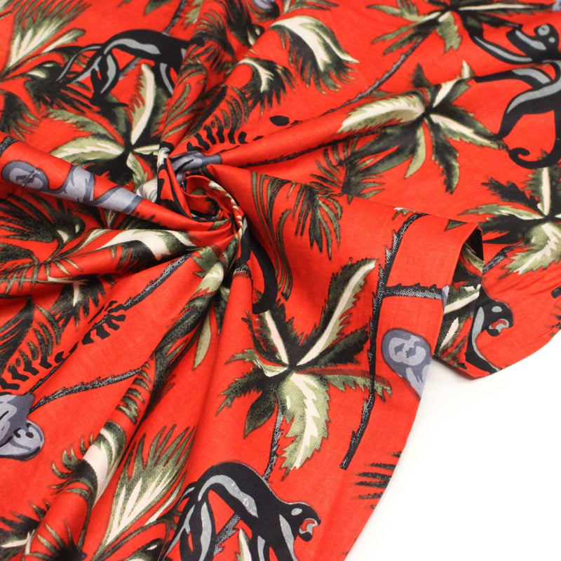 Tissu coton fin imprimé INDIENNES, les singes et la jungle, fond rouge - TissusPapi.com