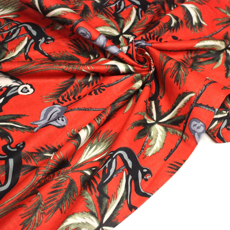 Tissu coton fin imprimé INDIENNES, les singes et la jungle, fond rouge - TissusPapi.com