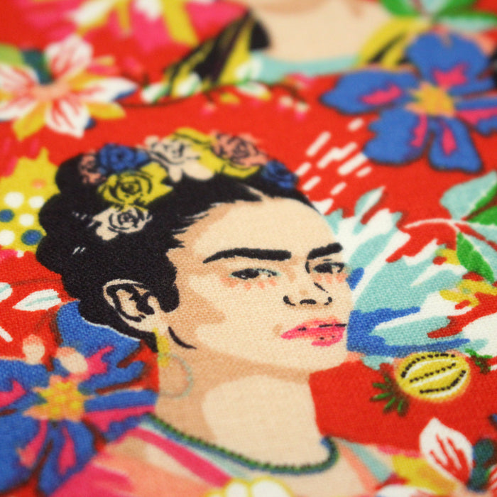 Tissu cotonnade motif fleuri FRIDA KAHLO - OEKO-TEX STANDARD 100