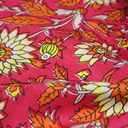 Tissu coton fin imprimé INDIENNES, rose fuchsia aux grandes fleurs jaunes blanches oranges - TissusPapi.com