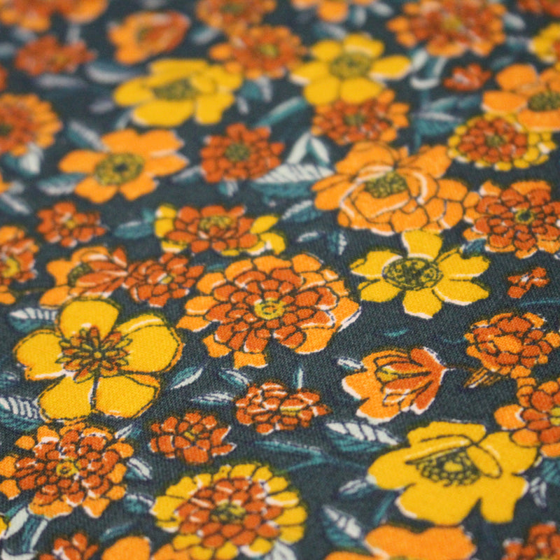 Tissu cotonnade motif fleuri bleu canard & jaune orange - OEKO - TEX STANDARD 100 - TissusPapi.com