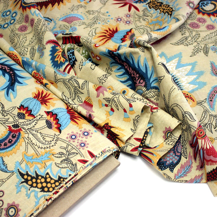 Tissu coton fin imprimé INDIENNES, jaune aux fleurs et motifs indiens multicolores - TissusPapi.com