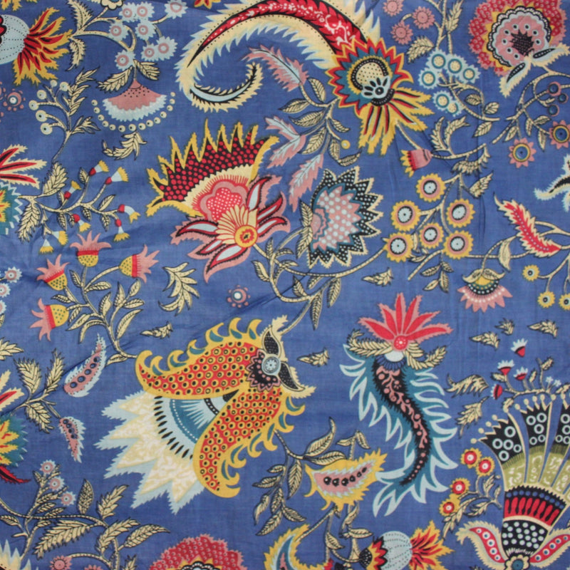 Tissu coton fin imprimé INDIENNES, bleu aux fleurs et motifs indiens multicolores - TissusPapi.com