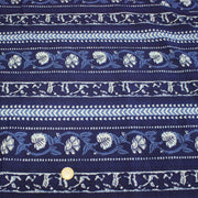 Tissu coton fin imprimé INDIENNES, motif traditionnel de fleurs, pois, flèches, tons bleus et blancs - TissusPapi.com