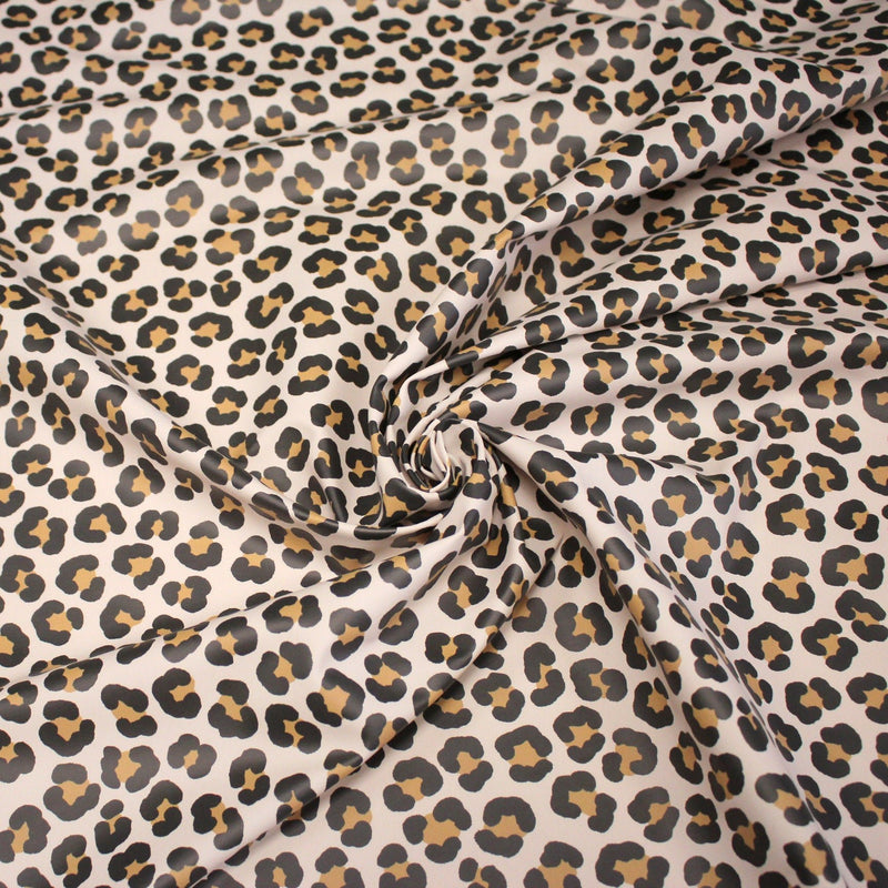 Tissu habillement imperméable, imprimé motif LEOPARD - TissusPapi.com