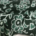 Tissu coton fin imprimé INDIENNES, vert bouteille aux fleurs et feuilles vertes et blanches - STANDARD 100 OEKO - TEX - TissusPapi.com