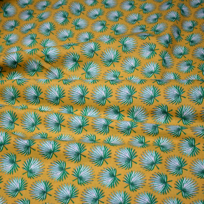 Tissu cotonnade jaune aux feuilles de palmier vertes - OEKO-TEX