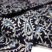 Tissu coton fin imprimé INDIENNES, bleu marine aux fleurs traditionnelles bleues et écrues - STANDARD 100 OEKO - TEX - TissusPapi.com