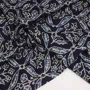 Tissu coton fin imprimé INDIENNES, bleu marine aux fleurs traditionnelles géométriques bleues et écrues - STANDARD 100 OEKO - TEX - TissusPapi.com