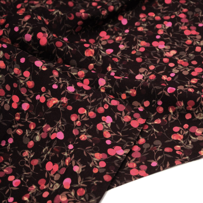 Tissu Viscose fluide chocolat aux fleurs roses rondes, MERISIER - STANDARD 100 OEKO-TEX