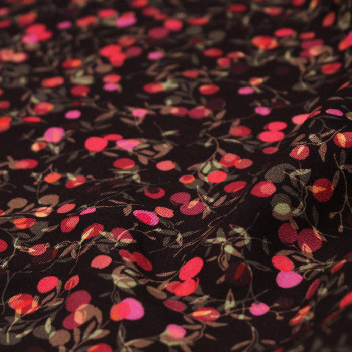 Tissu Viscose fluide chocolat aux fleurs roses rondes, MERISIER - STANDARD 100 OEKO-TEX