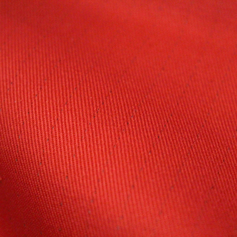 Tissu sergé de rouge uni aux fins fins liserés gris - 325gr/m2 - ON DESTOCKE ! - TissusPapi.com
