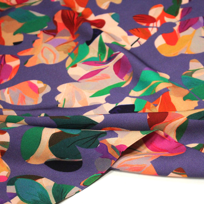 Tissu Viscose fluide mauve, motif floral très coloré, MACHA - STANDARD 100 OEKO-TEX