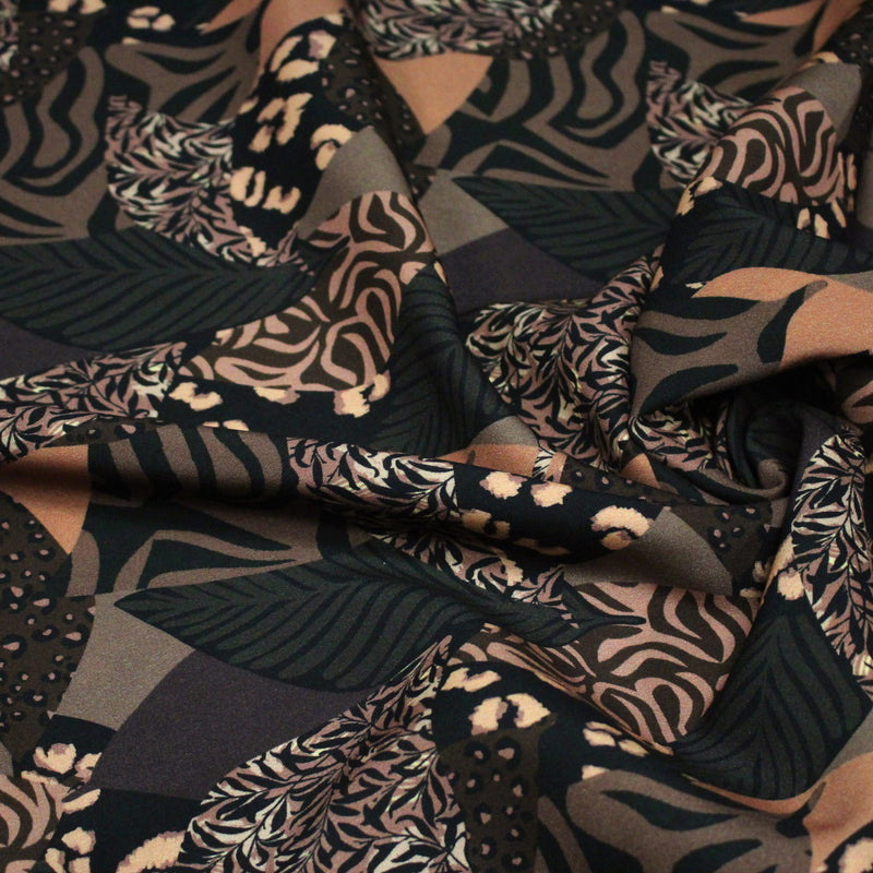 Tissu Viscose fluide motifs géométriques, taupe, noir et chocolat, KAROO - STANDARD 100 OEKO - TEX - TissusPapi.com