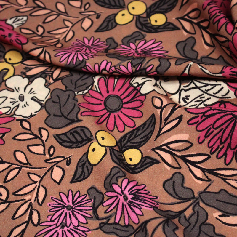 Tissu Viscose fluide, fleurs dessinées roses corail jaune, SONJA - STANDARD 100 OEKO - TEX - TissusPapi.com