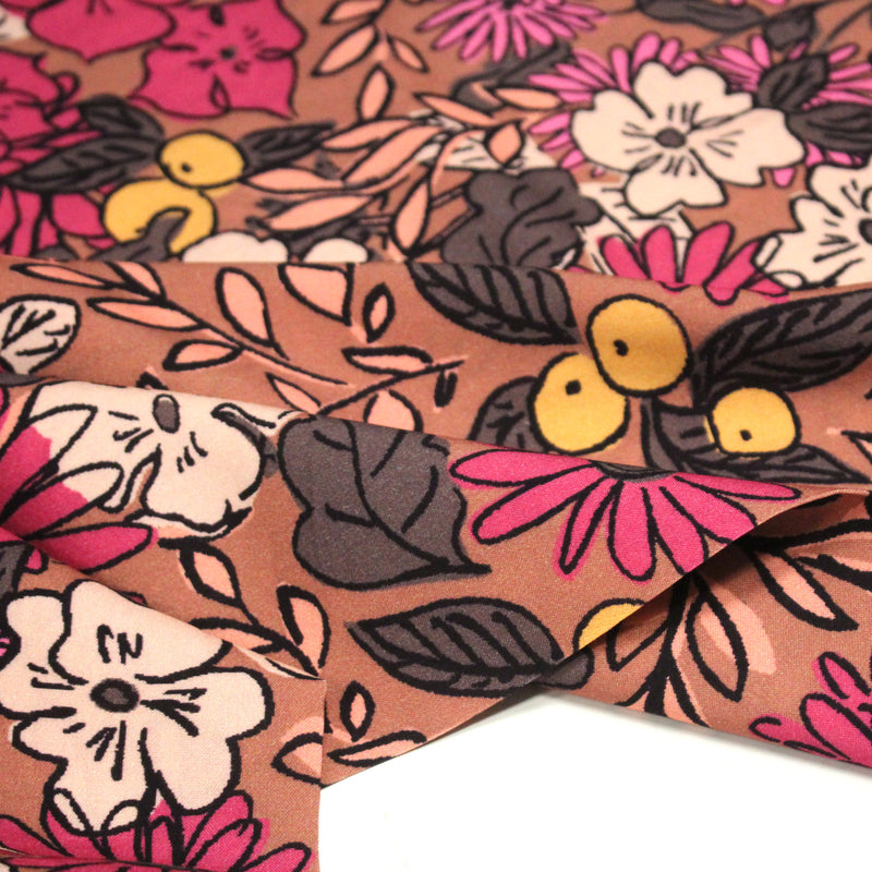Tissu Viscose fluide, fleurs dessinées roses corail jaune, SONJA - STANDARD 100 OEKO - TEX - TissusPapi.com