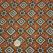 Tissu coton fin imprimé INDIENNES, losanges et fleurs écrus et bleus - STANDARD 100 OEKO - TEX - TissusPapi.com