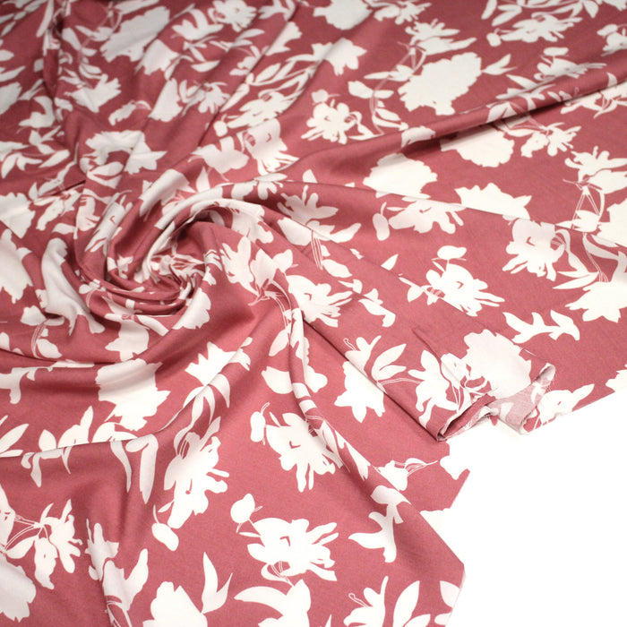 Tissu Viscose fluide rose indien aux fleurs blanches