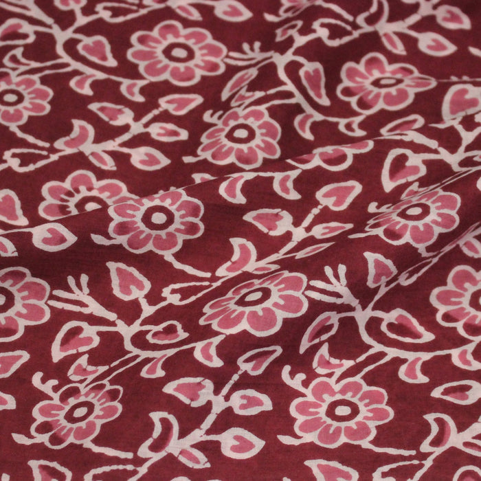 Tissu coton fin imprimé INDIENNES, rose magenta aux fleurs blanches et roses - STANDARD 100 OEKO - TEX - TissusPapi.com