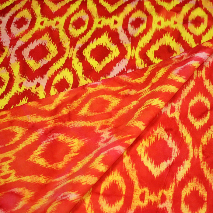 Tissu coton demi natté IKAT INDIEN imprimé traditionnel : bleu/vert ou rouge/jaune - MADE IN INDIA - TissusPapi.com