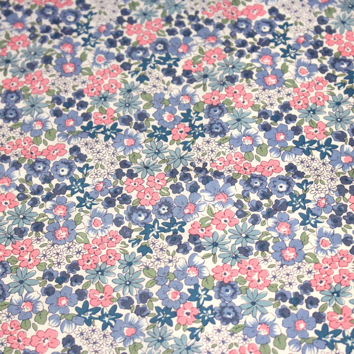 Tissu popeline de coton aux fines fleurs bleues et roses - COLLECTION FLORALE