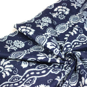 Tissu coton fin imprimé INDIENNES, bleu aux fleurs, frises et motifs géométriques bleu ciel et blancs - TissusPapi.com