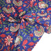 Tissu coton fin imprimé INDIENNES, bleu roi aux fleurs traditionnelles rouge magenta, vertes et écrues - TissusPapi.com