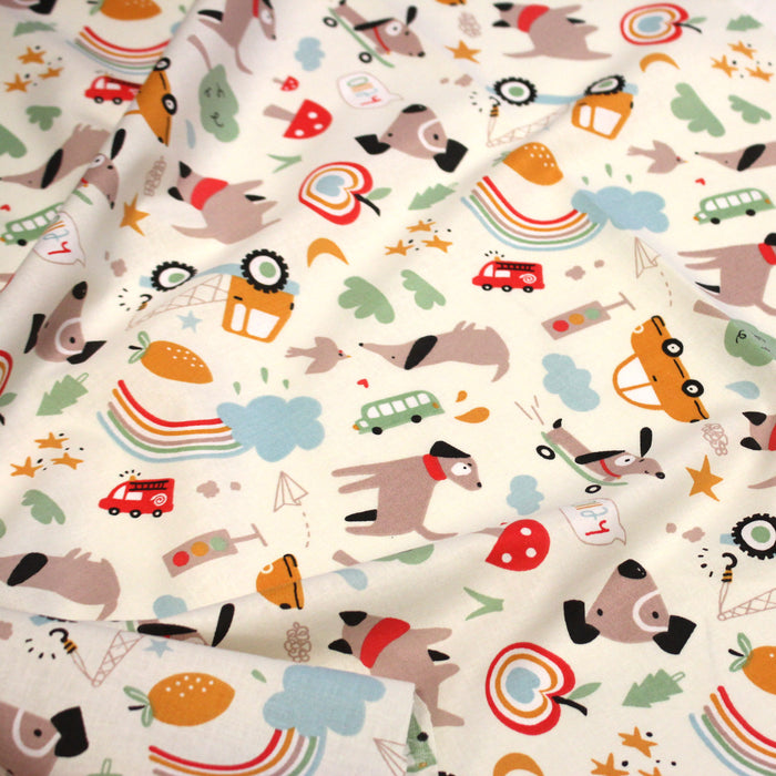 Tissu cotonnade enfant écru aux chiens, voitures, camions - STANDARD 100 OEKO-TEX