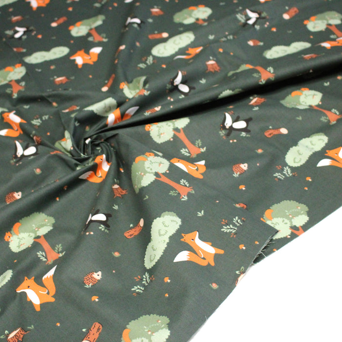 Tissu cotonnade enfant vert aux animaux de la forêt - STANDARD 100 OEKO-TEX