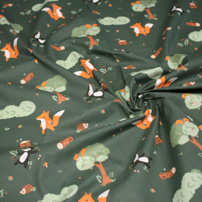 Tissu cotonnade enfant vert aux animaux de la forêt - STANDARD 100 OEKO-TEX