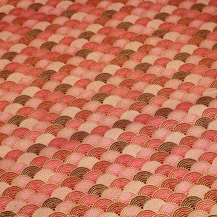 Tissu cotonnade motif vagues japonaises Seigaiha rouge, rose & doré - COLLECTION JAPON DORÉ