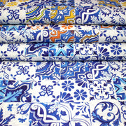 Tissu cotonnade AZULEJOS aux carreaux de faïence : bleu roi / bleu jaune / bleu orange - TissusPapi.com