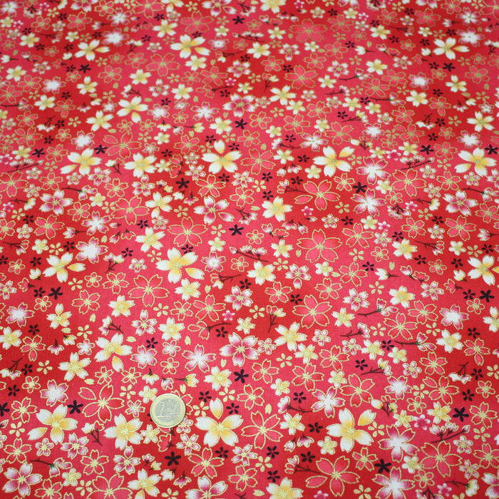 Tissu cotonnade rose magenta aux fleurs sakura rouges blanches et dorées - COLLECTION JAPON DORÉ