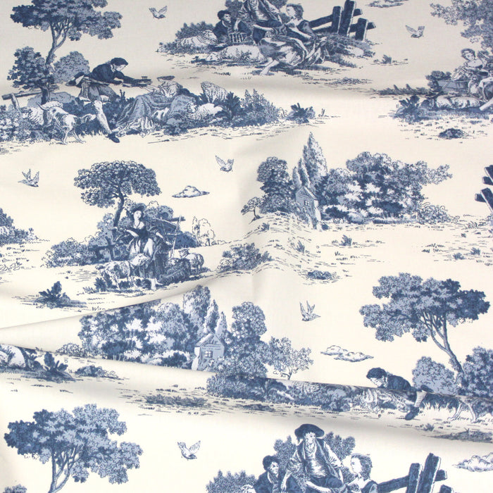 Tissu de coton Toile de Jouy traditionnelle française bleue, fond écru - COLLECTION VERSAILLES