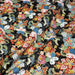 Tissu cotonnade motif japonais traditionnels : fleuris multicolores, fond noir / bleu / rouge - COLLECTION JAPON DORÉ - TissusPapi.com