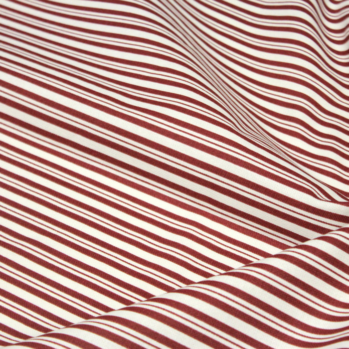 Tissu toile à matelas de coton aux rayures rouges, fond écru - COLLECTION VERSAILLES