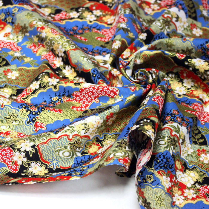 Tissu cotonnade motif japonais traditionnels : fleurs de cerisier, nuages et motifs géométriques dorés, fond bleu / rouge - COLLECTION JAPON DORÉ - TissusPapi.com