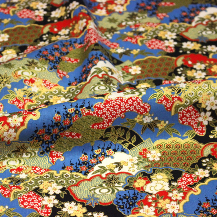 Tissu cotonnade motif japonais traditionnels : fleurs de cerisier, nuages et motifs géométriques dorés, fond bleu / rouge - COLLECTION JAPON DORÉ - TissusPapi.com