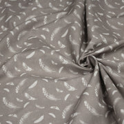 Tissu cotonnade gris clair aux plumes blanches - OEKO - TEX - TissusPapi.com