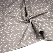 Tissu cotonnade gris clair aux plumes blanches - OEKO - TEX - TissusPapi.com