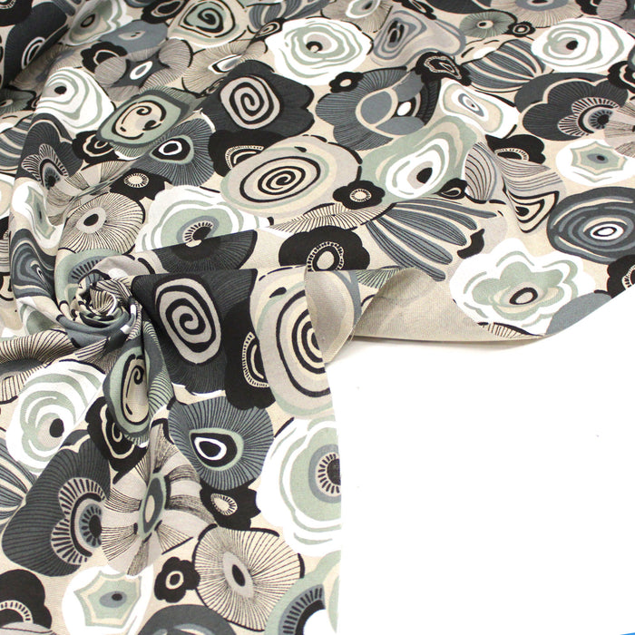 Tissu de coton demi-natté lin aux fleurs graphiques et colorées, tons verts & noirs - COLLECTION HELSINKI