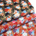 Tissu cotonnade motif japonais, roses & pivoines dorées, fond rouge ou bleu marine - COLLECTION JAPON DORÉ - TissusPapi.com