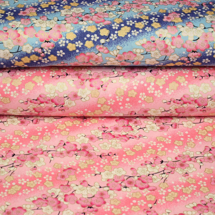Tissu cotonnade motif japonais fleurs de cerisier : tons roses ou tons bleus– COLLECTION JAPON DORÉ - TissusPapi.com