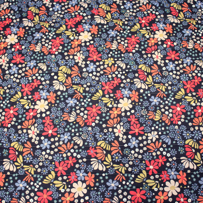 Tissu Matelassé coton motif fleuri Seventies et verso petit fleuri fond bleu marine - OEKO-TEX