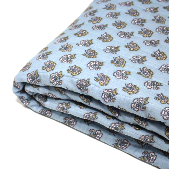 Tissu double gaze de coton matelassé motif KALAMKARI aux fleurs indiennes, fond jaune moutarde ou fond bleu ciel - OEKO-TEX