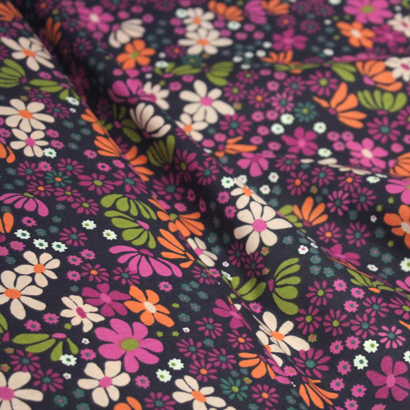 Tissu cotonnade fleuri SEVENTIES violet orange vert - STANDARD 100 OEKO - TEX - TissusPapi.com
