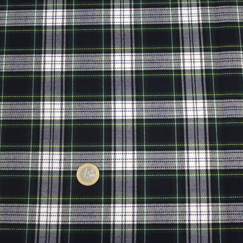 Tissu habillement Tartan carreaux motif traditionnel bleu marine, vert et blanc - OEKO - TEX® - TissusPapi.com