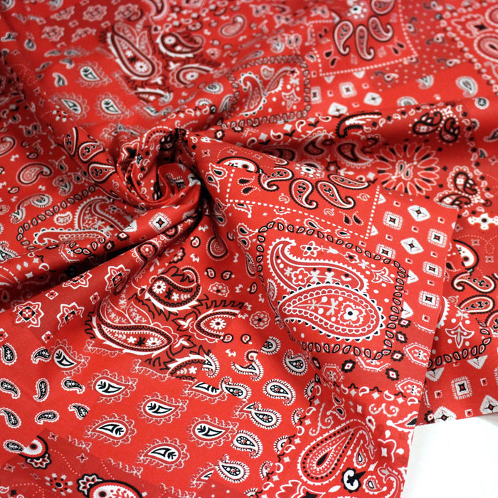 Tissu cotonnade, motif BANDANA paisley : rouge / bleu / vert - OEKO - TEX STANDARD 100 - TissusPapi.com